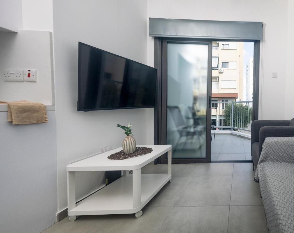 Lovely 2 Bed Apartment In Larnaca City Centre Zewnętrze zdjęcie