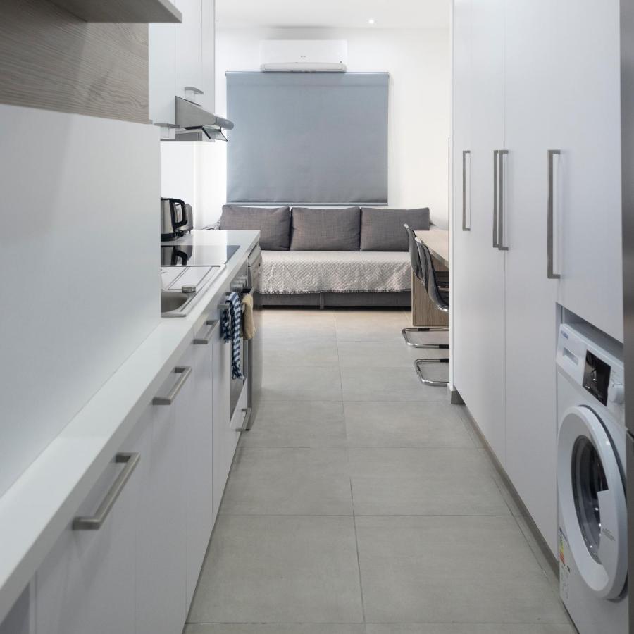 Lovely 2 Bed Apartment In Larnaca City Centre Zewnętrze zdjęcie