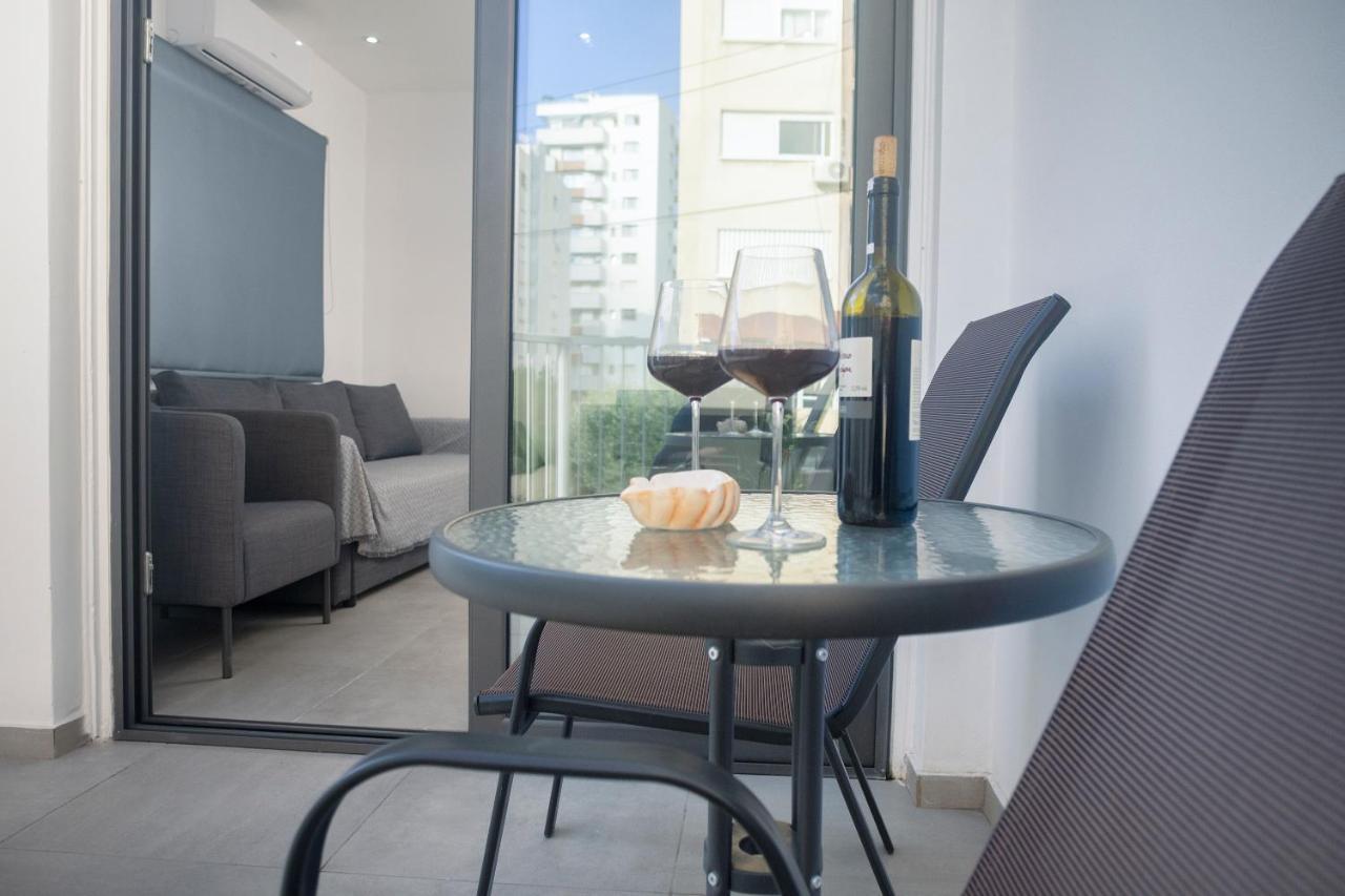 Lovely 2 Bed Apartment In Larnaca City Centre Zewnętrze zdjęcie